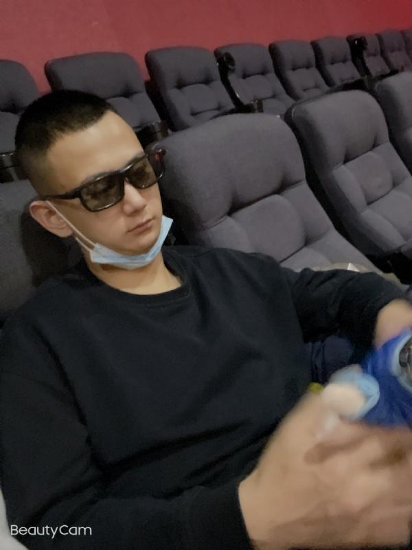 小五的第三张照片--吉林交友中心