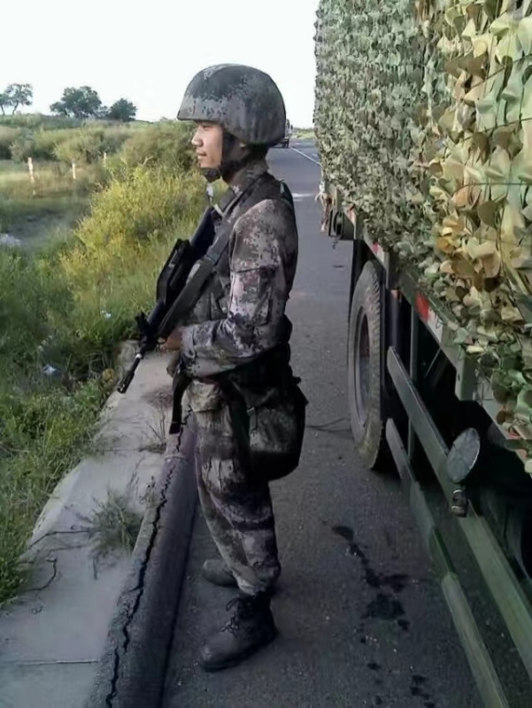 搬砖中的第一张照片--吉林交友中心