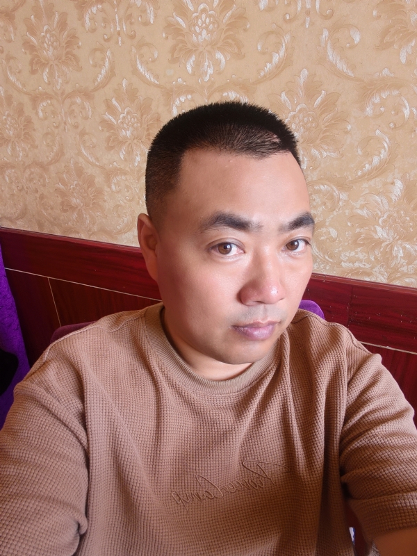 擦亮眼睛向前看的第二张照片--吉林交友中心